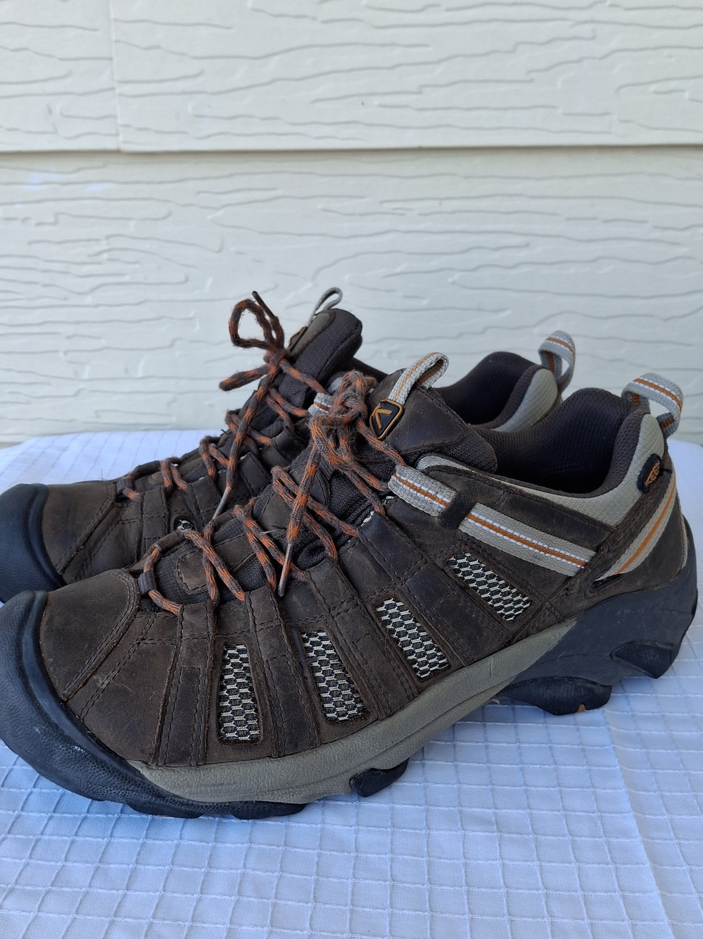 KEEN Voyageur Vented Hiking Shoes Men's US Size 11.5